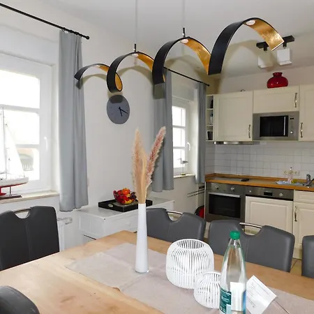 Haus Sonnenschein 1 ارنشوب