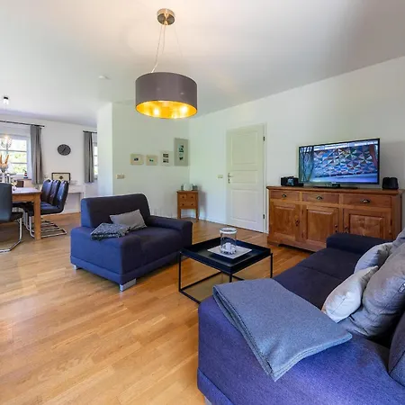 Haus Sonnenschein 1 Nyaraló Ahrenshoop